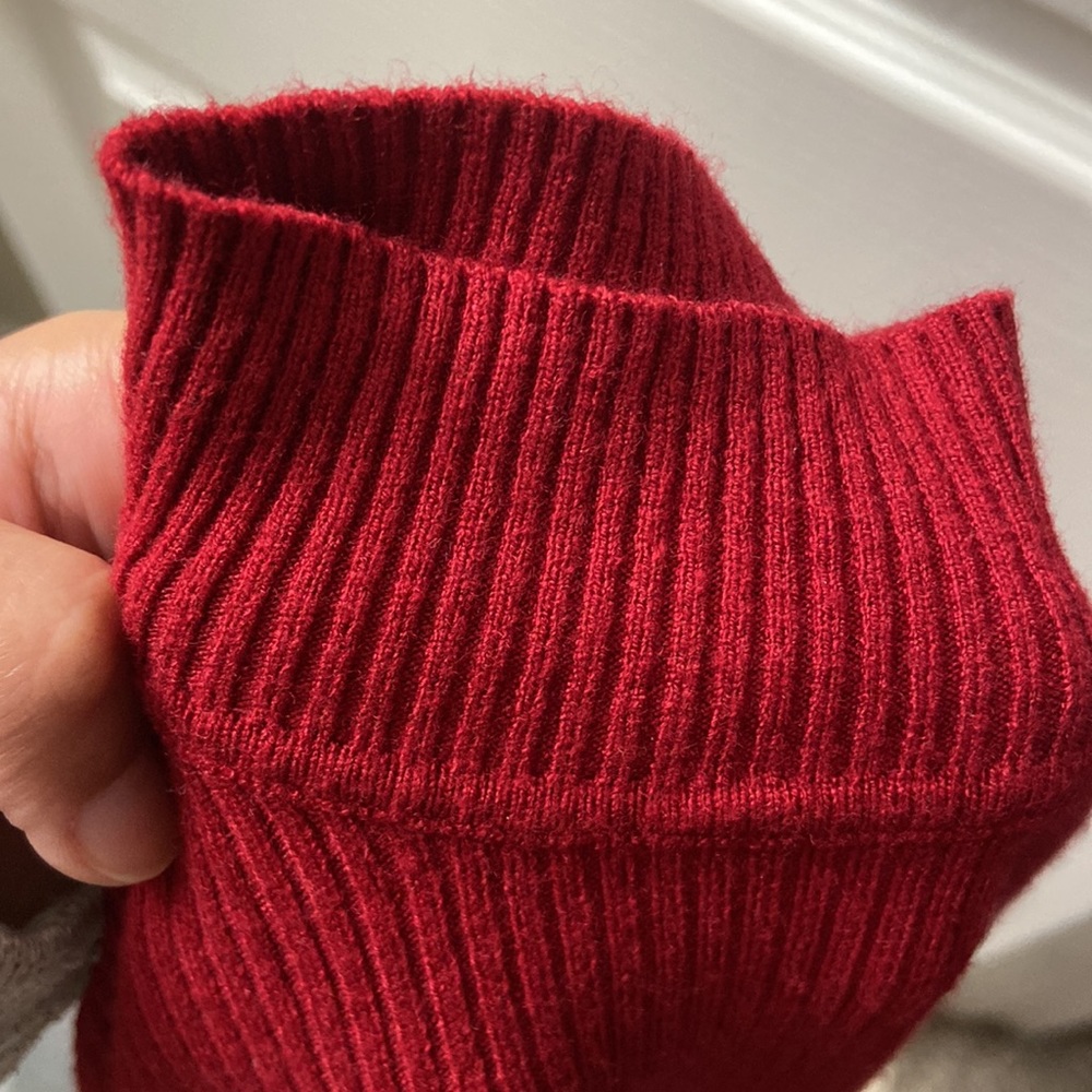 Red Sweater - Picture 3 of 3